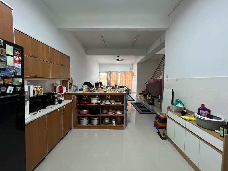 2-storey Terraced House for Sale in Ampang (Selangor) - Luqman Ramli - Kitchen - PropertyGuru.com.my