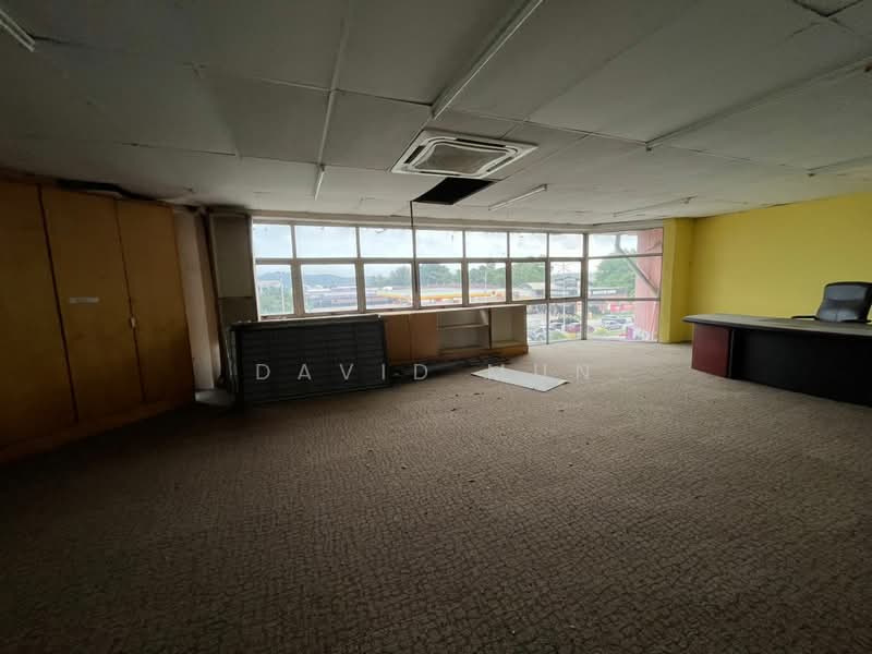 Shop / Office for Rent in Sungai Buloh (Selangor) - David Mun - Interior - PropertyGuru.com.my