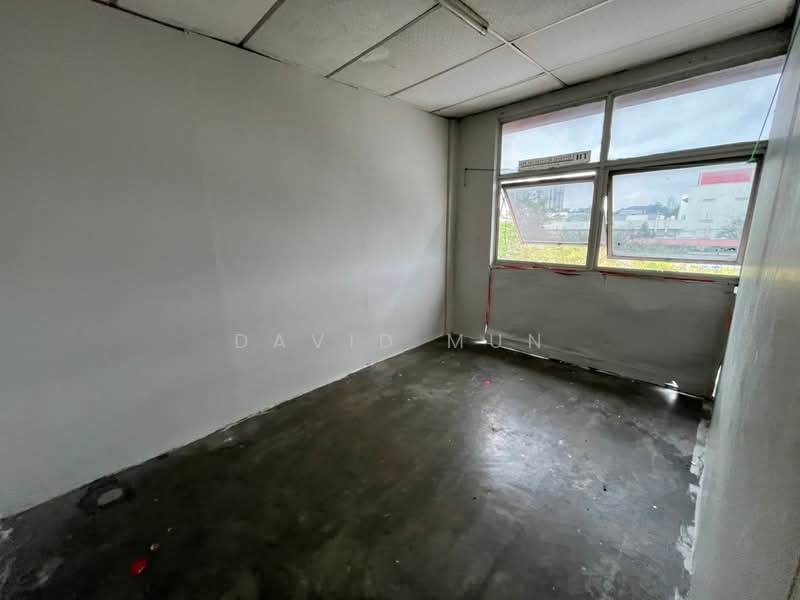 Shop / Office for Rent in Sungai Buloh (Selangor) - David Mun - Interior - PropertyGuru.com.my