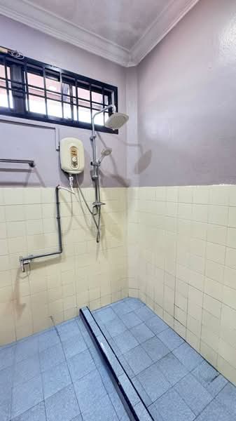 Rumah Teres 2 Tingkat untuk Dijual di Johor Bahru (Johor) - Marvin Lim - Bathroom - PropertyGuru.com.my