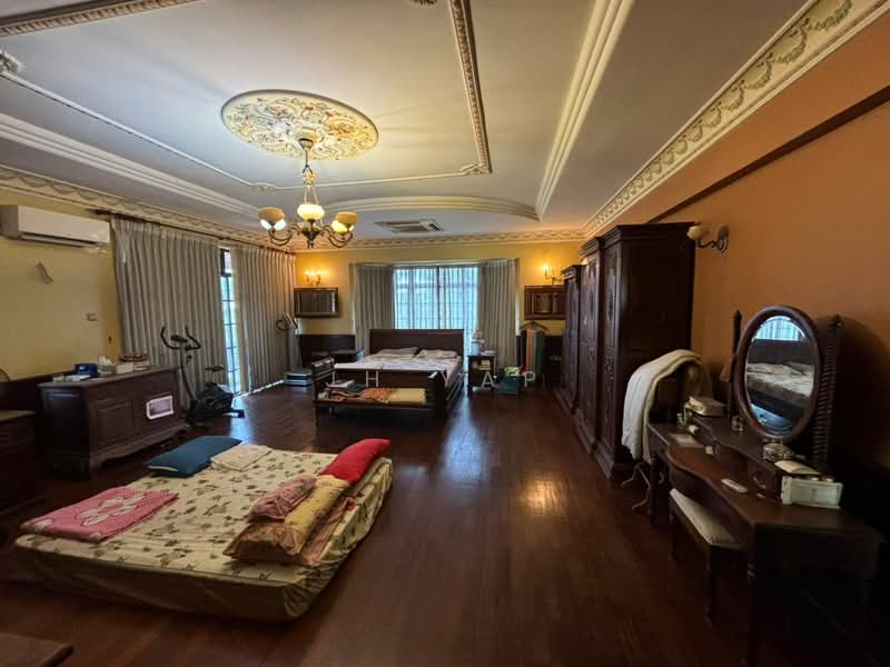 Bungalow for Sale in Taman Majidee (Johor Bahru) - JH Yap - Bedroom - PropertyGuru.com.my