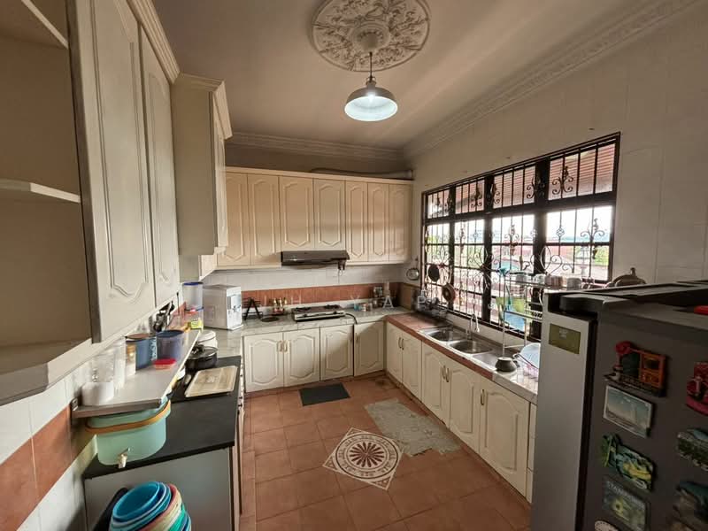 Bungalow for Sale in Taman Majidee (Johor Bahru) - JH Yap - Kitchen - PropertyGuru.com.my