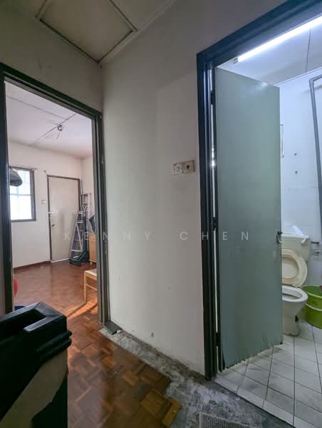 Rumah Teres 2 Tingkat untuk Dijual di Taman Seri Bahagia (Cheras) - Kenny Chen - Bathroom - PropertyGuru.com.my
