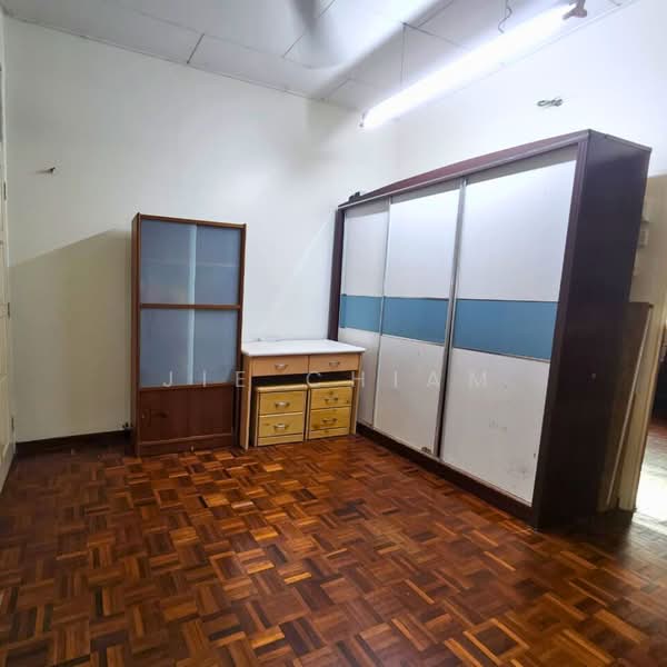 2-storey Terraced House for Sale in Taman Gemilang Ria (Bukit Mertajam) - Jie Chiam - Bedroom - PropertyGuru.com.my