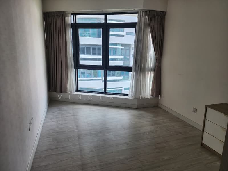 Service Residence for Sale at Aragreens - Vincent Teh - Third room - PropertyGuru.com.my