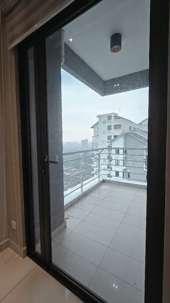Kondominium untuk Disewa di Atmosfera Kondominium - Jessica Tai - Balcony - PropertyGuru.com.my