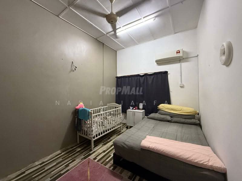 1-storey Terraced House for Sale in Taman Melawati (Ulu Kelang) - Nadia Jaafar - Bedroom - PropertyGuru.com.my