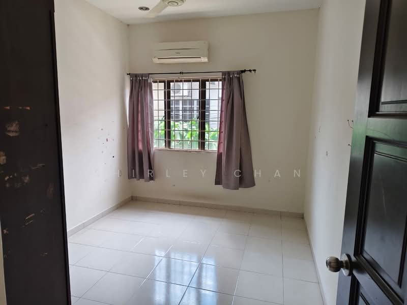 2-storey Terraced House for Sale in Bandar Sungai Long (Selangor) - Shirley Chan - Bedroom - PropertyGuru.com.my