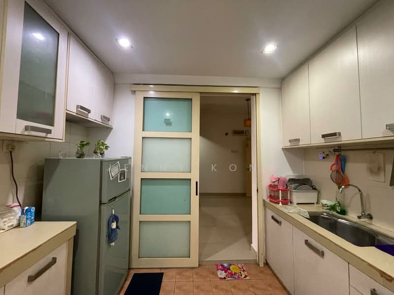 Pangsapuri untuk Dijual di Bougainvilla - Jenny Kong - Kitchen - PropertyGuru.com.my