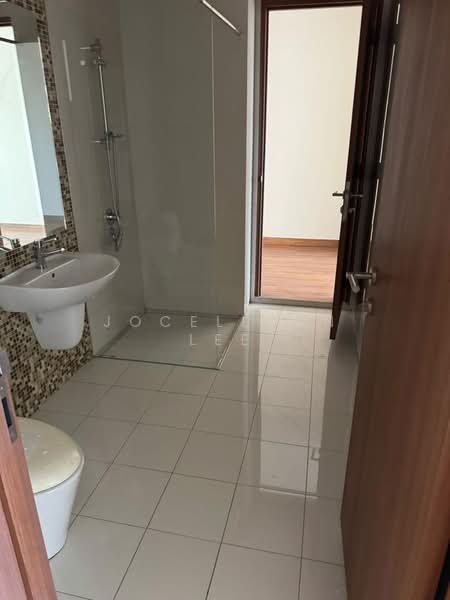 Condominium for Sale at Central Park condominium - Jocellynn Lee - Bathroom - PropertyGuru.com.my