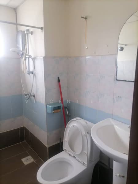 Condominium for Rent at Menara Polo - Vincent Lee - Bathroom - PropertyGuru.com.my