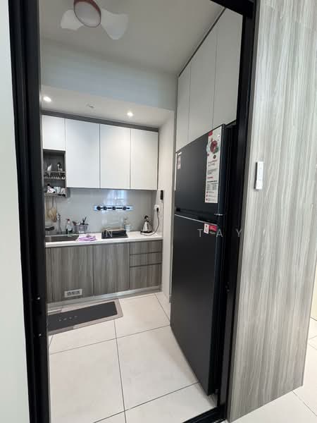 Service Residence for Rent at Majestic Maxim - Eunice Tay - Kitchen - PropertyGuru.com.my
