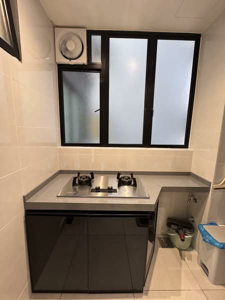 Service Residence for Rent at Majestic Maxim - Eunice Tay - Kitchen - PropertyGuru.com.my