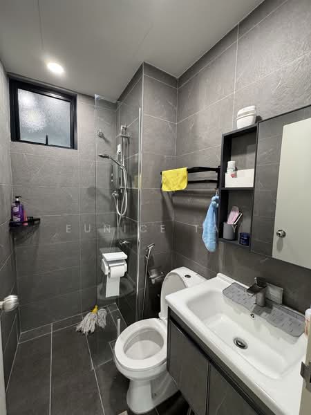 Service Residence for Rent at Majestic Maxim - Eunice Tay - Bathroom - PropertyGuru.com.my