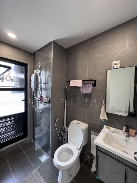 Service Residence for Rent at Majestic Maxim - Eunice Tay - Bathroom - PropertyGuru.com.my