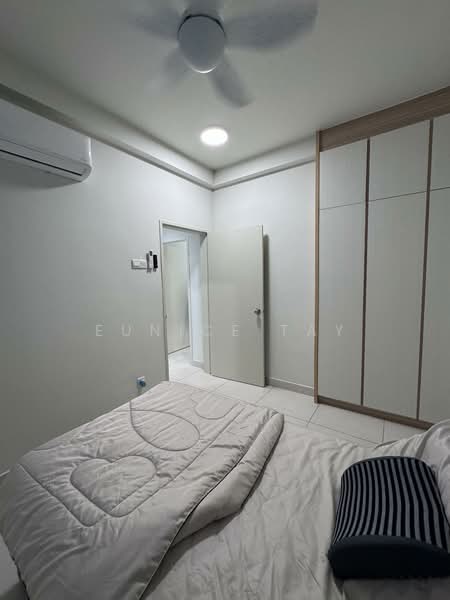 Service Residence for Rent at Majestic Maxim - Eunice Tay - Bedroom - PropertyGuru.com.my