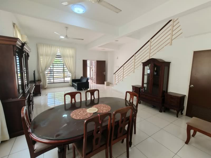 2-storey Terraced House for Rent in Taman Nusa Sentral (Iskandar Puteri (Nusajaya)) - May Chuah - Dining Room - PropertyGuru.com.my