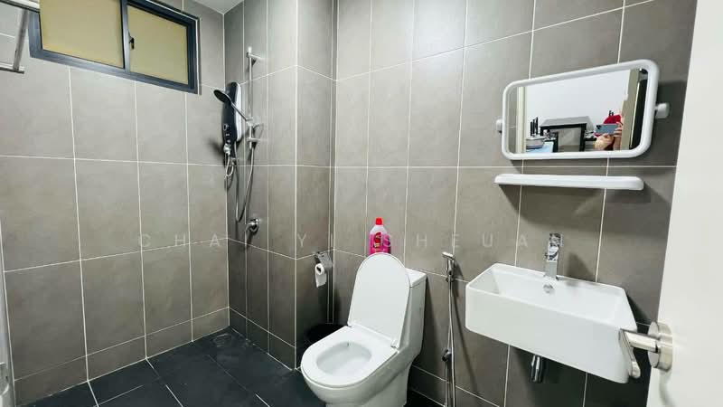 Servis Apartment untuk Disewa di 121 Residences - Chai Yi Sheuan - Bathroom - PropertyGuru.com.my