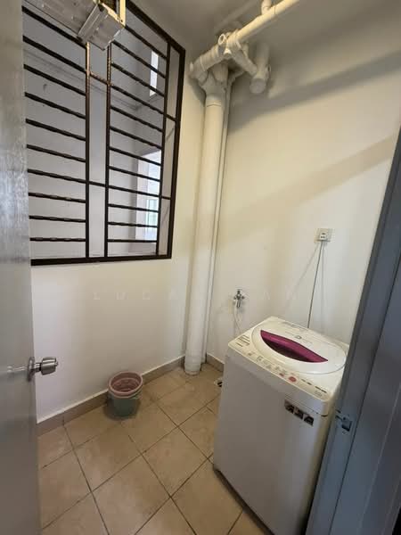 Servis Apartment untuk Disewa di Pangsapuri Tanah Emas (Golden Sands) - Lucas Tan - Interior - PropertyGuru.com.my