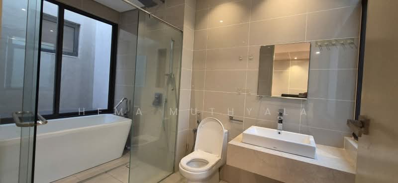 2-storey Terraced House for Rent in Cyberjaya (Selangor) - Hema Muthyala - Bathroom - PropertyGuru.com.my