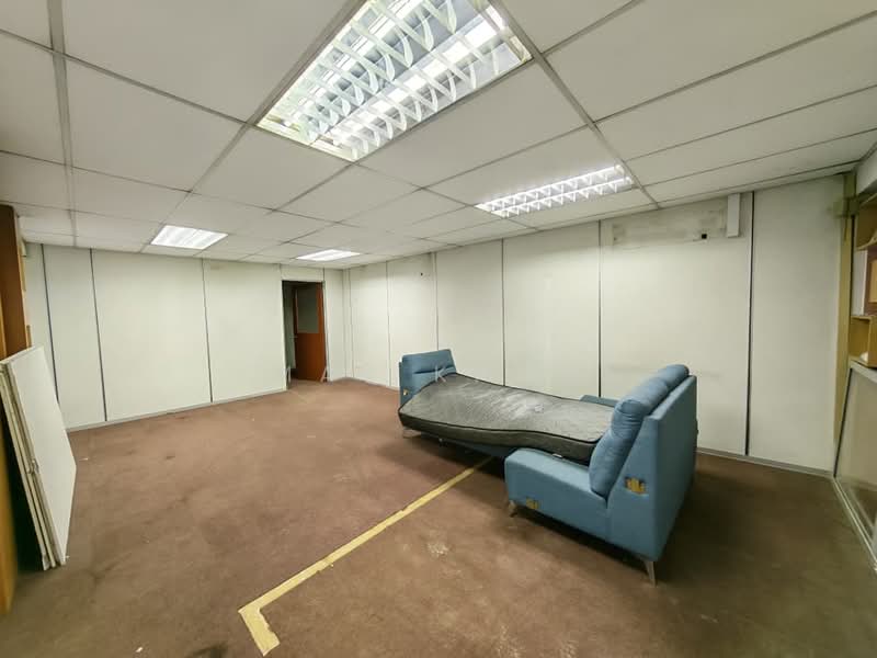 Kilang untuk Disewa di Taman Desa Cemerlang (Ulu Tiram) - May Khoo - Interior - PropertyGuru.com.my