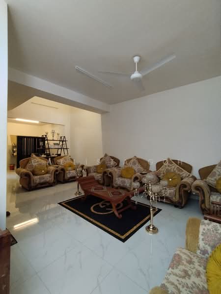 2.5-storey Terraced House for Sale in Setia Alam (Selangor) - Callista Goh - Living Room - PropertyGuru.com.my