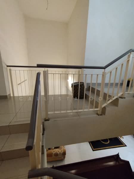 2.5-storey Terraced House for Sale in Setia Alam (Selangor) - Callista Goh - Staircase view to 1F - PropertyGuru.com.my