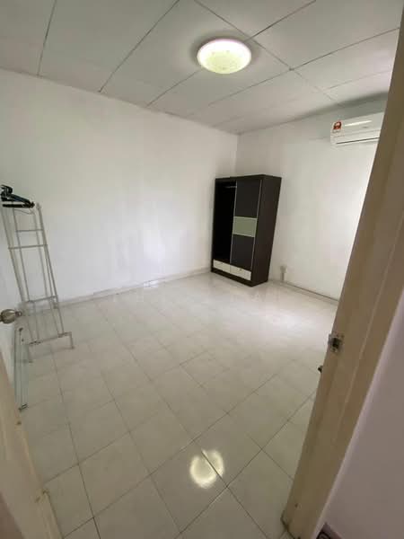 Flat for Rent at Taman Ehsan Jaya - Thea Lai - Interior - PropertyGuru.com.my