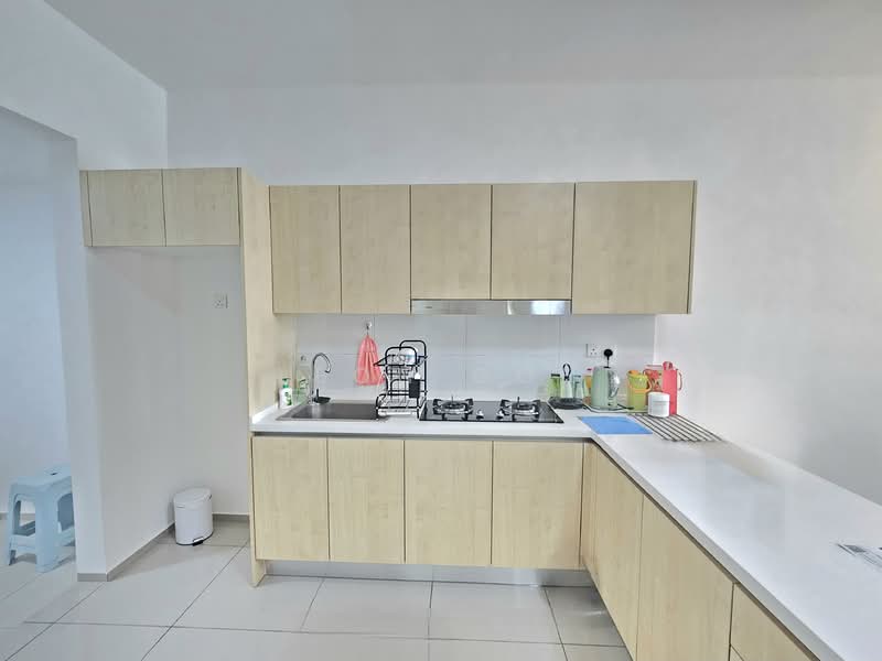 Servis Apartment untuk Disewa di Gravit8, Klang - Leon Goh - Kitchen - PropertyGuru.com.my