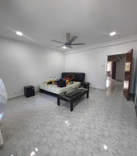 Townhouse for Rent in Bukit Jalil (Kuala Lumpur) - Jane Shoo - Living Room - PropertyGuru.com.my