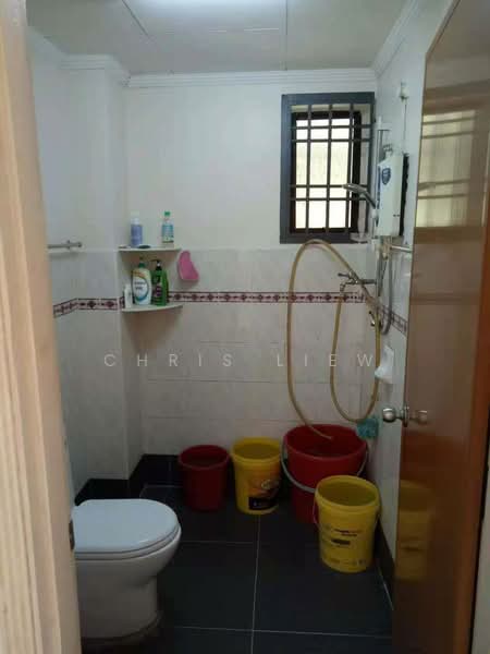 Pangsapuri untuk Dijual di Skudai Villa - Chris Liew - Bathroom - PropertyGuru.com.my