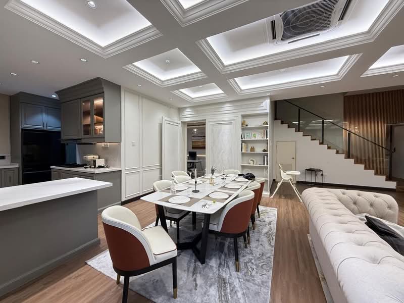 Semi-Detached House for Sale in Rawang (Selangor) - Kelly Kok - Kitchen - PropertyGuru.com.my