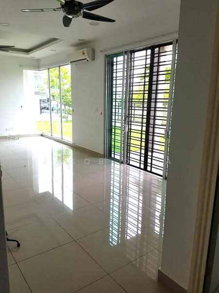 Rumah Teres 2 Tingkat untuk Dijual di Horizon Hills (Iskandar Puteri (Nusajaya)) - Jacob Chua - Living Room - PropertyGuru.com.my