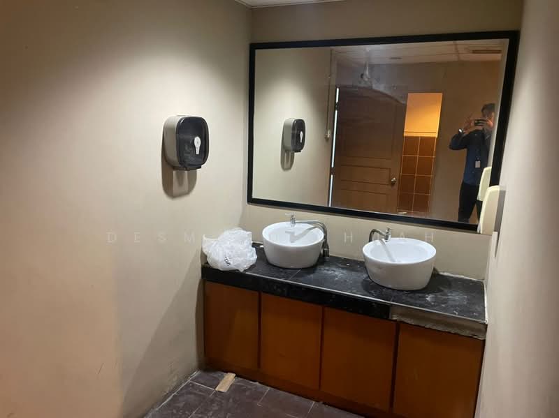 Shop for Rent in Jelutong (Penang) - Desmond Chuah - PropertyGuru.com.my