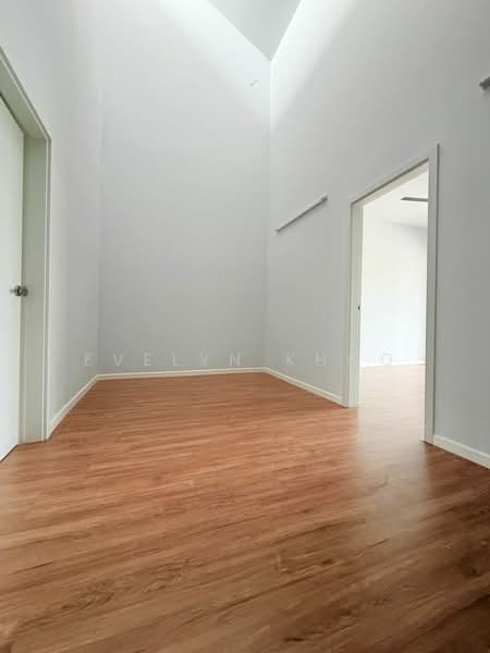 2-storey Terraced House for Sale in Tamansari (Rawang) - Evelyn Khoo - Hallway - PropertyGuru.com.my