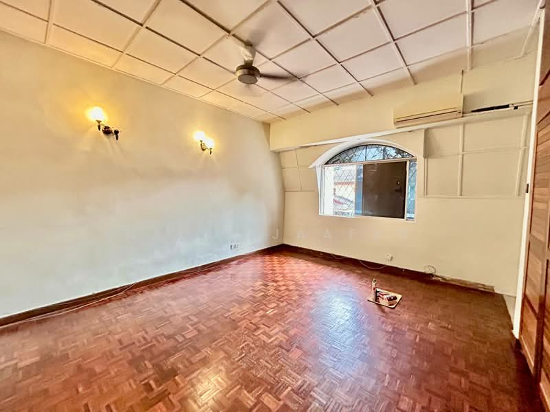 2-storey Terraced House for Rent in Ampang Jaya (Ampang) - Nadia Jaafar - Living Room - PropertyGuru.com.my