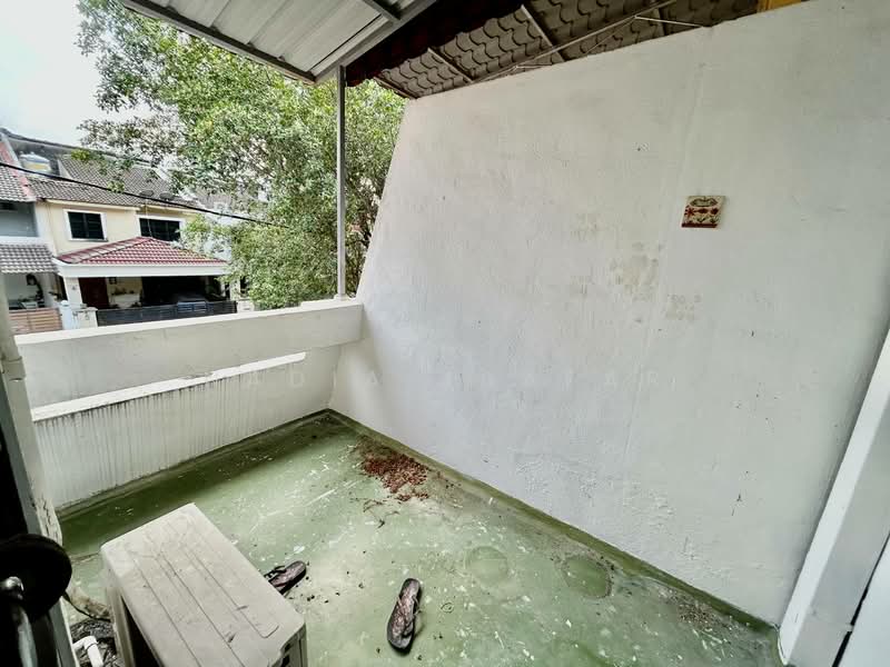 2-storey Terraced House for Rent in Ampang Jaya (Ampang) - Nadia Jaafar - Balcony - PropertyGuru.com.my