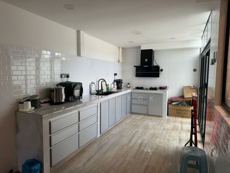 Semi-Detached House for Sale in Rawang (Selangor) - Poh Kwen Kok - Kitchen - PropertyGuru.com.my