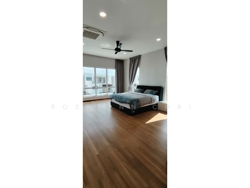 Rumah Banglo untuk Disewa di Senibong Cove (Masai) - Roselynn Chai - Bedroom - PropertyGuru.com.my