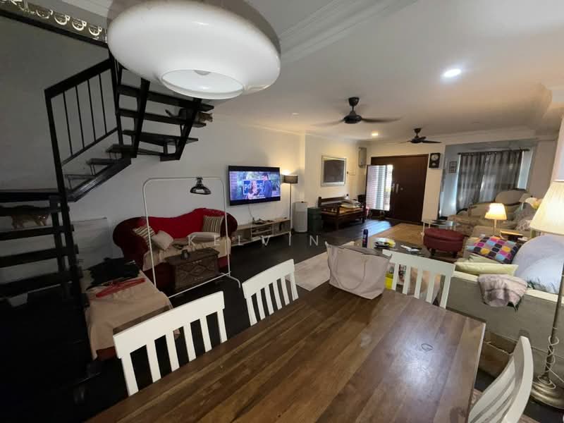 2-storey Terraced House for Sale in Bandar Tasik Puteri (Rawang) - Kelvin . - Living Room - PropertyGuru.com.my