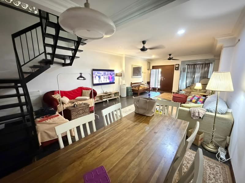 2-storey Terraced House for Sale in Bandar Tasik Puteri (Rawang) - Kelvin . - Living Room - PropertyGuru.com.my