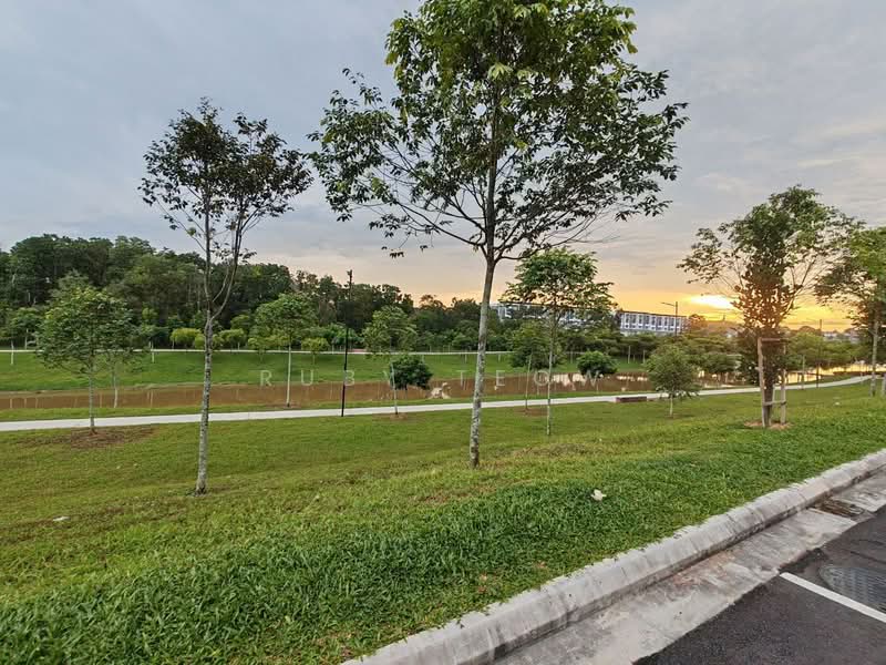 Shop for Rent in Austin Crest (Johor Bahru) - Ruby Teow - Exterior - PropertyGuru.com.my