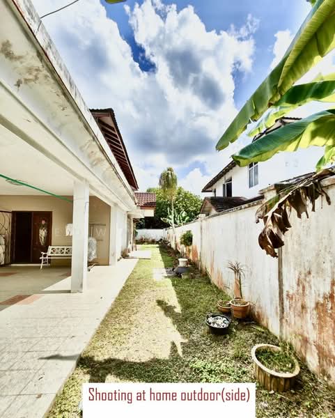Semi-Detached House for Sale in Johor Bahru (Johor) - Edward Siow - Exterior - PropertyGuru.com.my