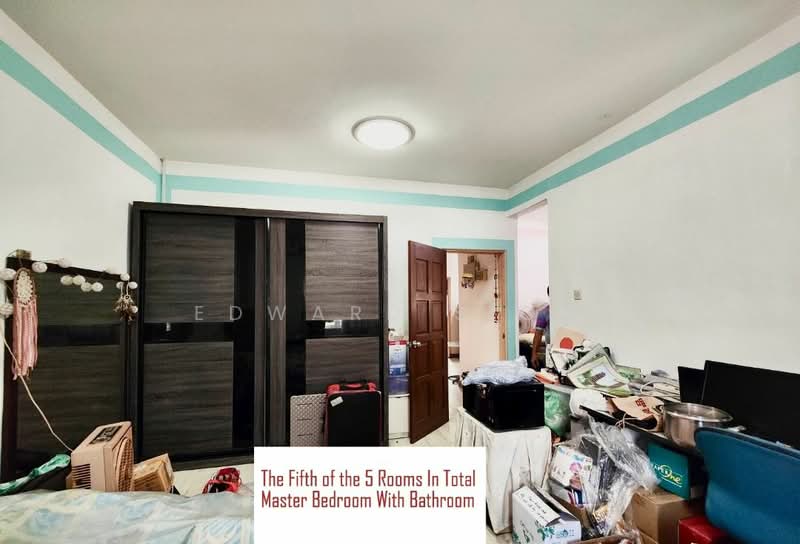 Semi-Detached House for Sale in Johor Bahru (Johor) - Edward Siow - Master Bedroom - PropertyGuru.com.my