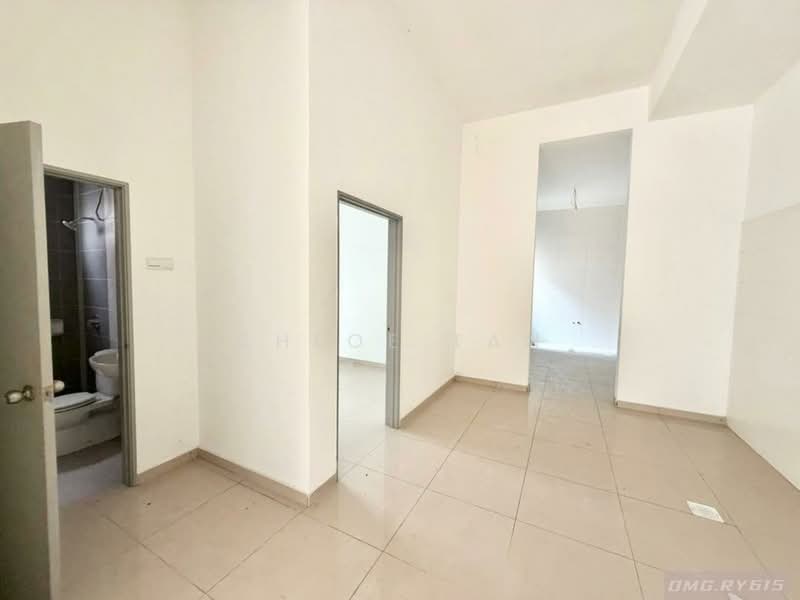 Cluster House for Sale in Klang (Selangor) - Chloe Tan - Interior - PropertyGuru.com.my