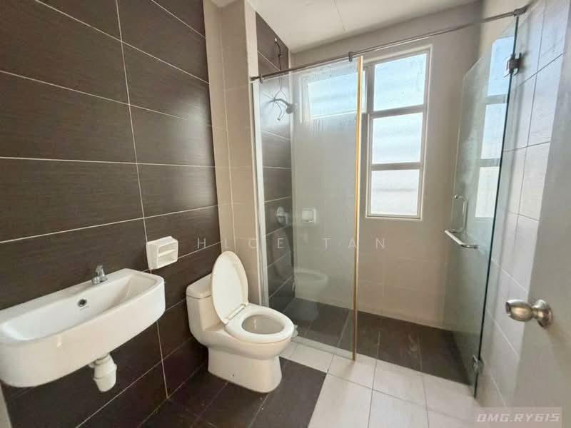 Cluster House for Sale in Klang (Selangor) - Chloe Tan - Bathroom - PropertyGuru.com.my