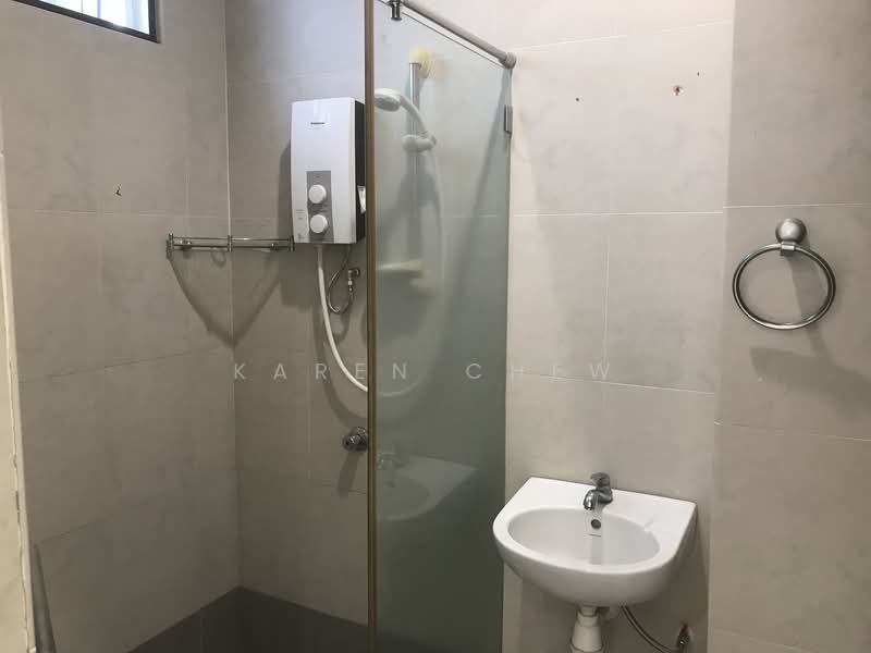 Apartment for Sale at Marine Mansion - Karen Chew - Bathroom - PropertyGuru.com.my
