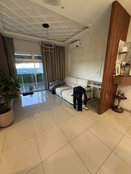 Servis Apartment untuk Dijual di Centra Residences - Boon Hau Lee - Living Room - PropertyGuru.com.my