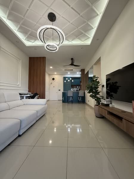 Servis Apartment untuk Dijual di Centra Residences - Boon Hau Lee - Living Room - PropertyGuru.com.my