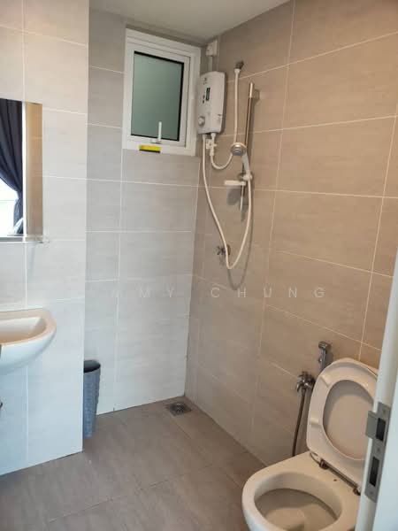 Servis Apartment untuk Disewa di Court 28 - Tammy Chung - Bathroom - PropertyGuru.com.my